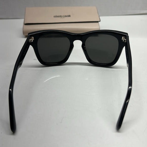 Roberto Cavalli Sunglasses Square Sun Glasses Carrying Case RC 1136 01A Black - Picture 7 of 11